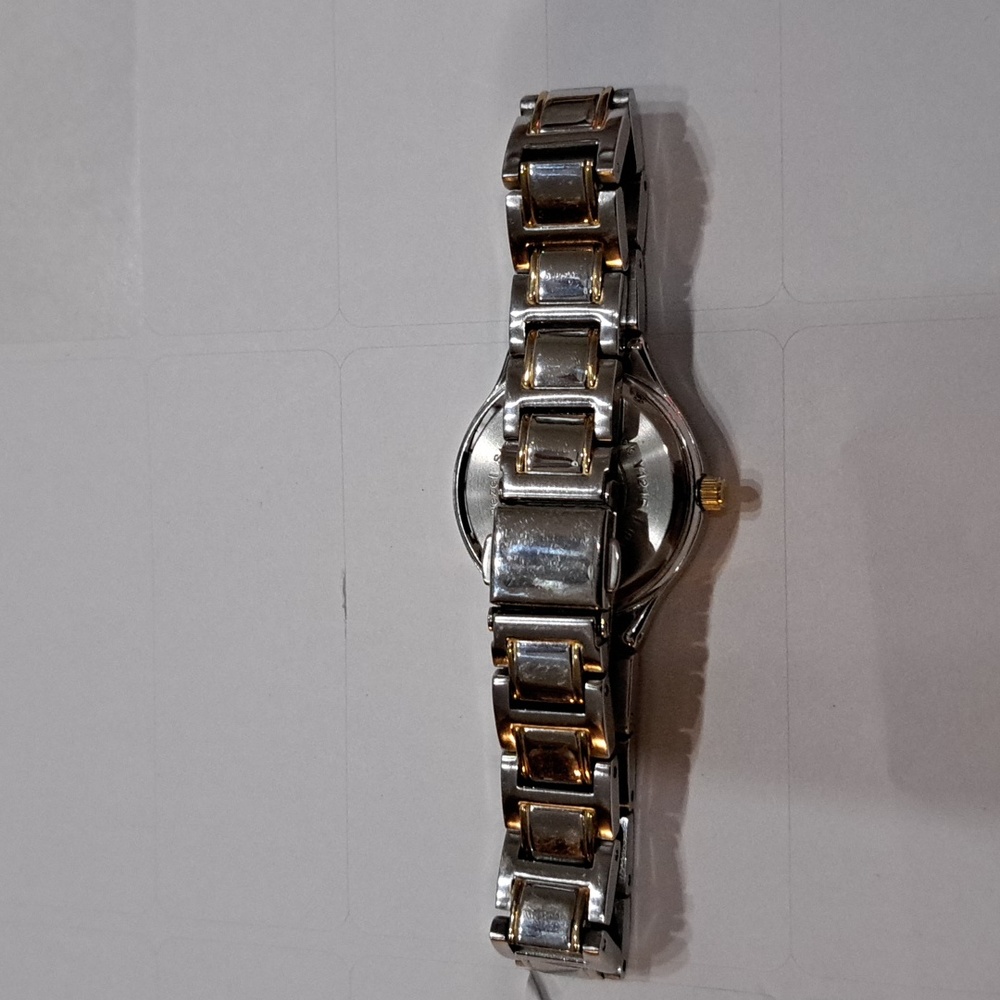 🔥CLEARANCE! Armitron Watch - Picture 8 of 8